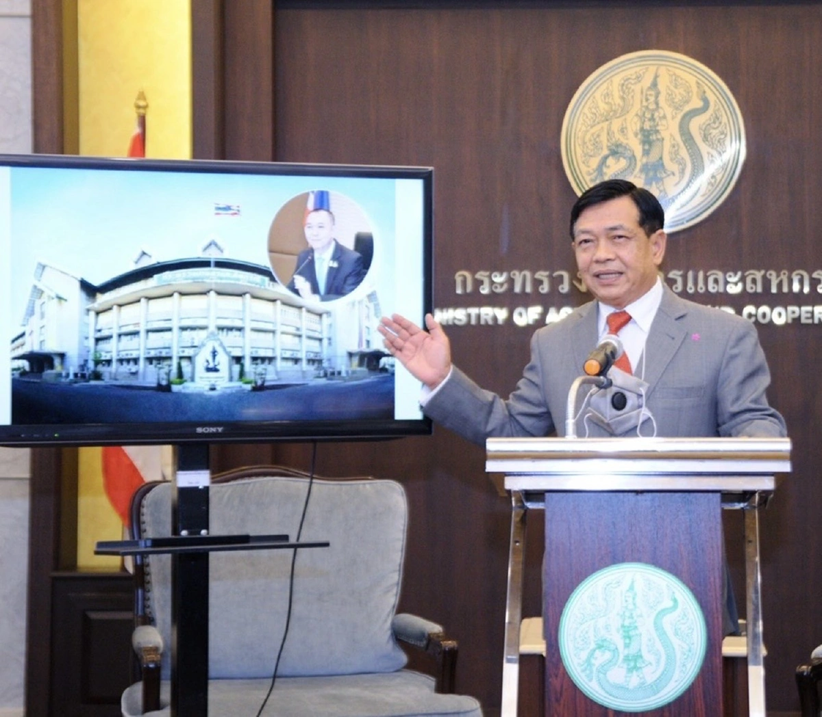 เกษตรฯสั่งลุย"5ยุทธศาสตร์เฉลิมชัย"ครองแชมป์โลกยางพารา