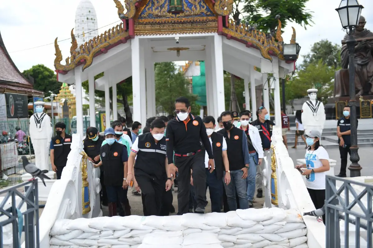 กทม.สำรวจแนวป้องกันน้ำท่วมริมสองฝั่งเจ้าพระยารับมือน้ำเหนือ