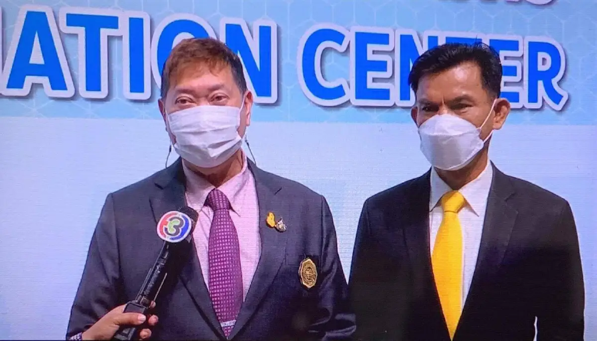 มศว ระดมฉีดวัคซีนไฟเซอร์ให้นร.เตรียมพร้อมรับเปิดเรียน
