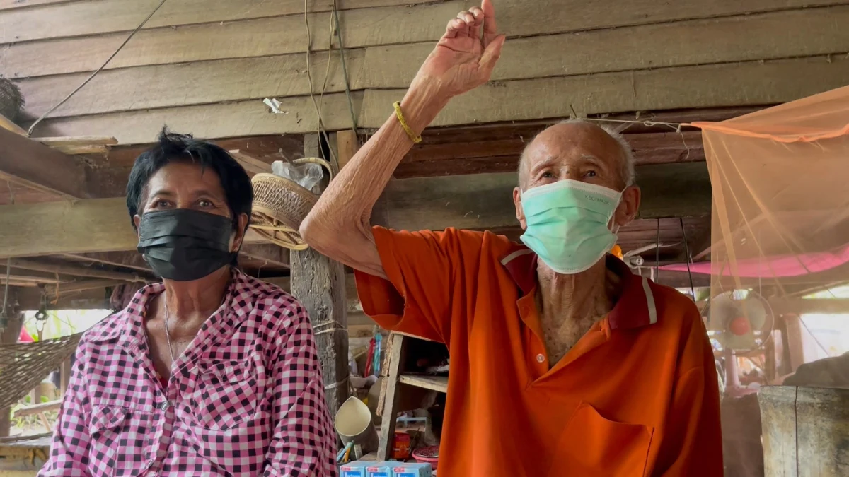 ตาทวดอายุนับ100 ปีฉีดวัคซีนสูตรไขว้แข็งแรงกว่าเดิม