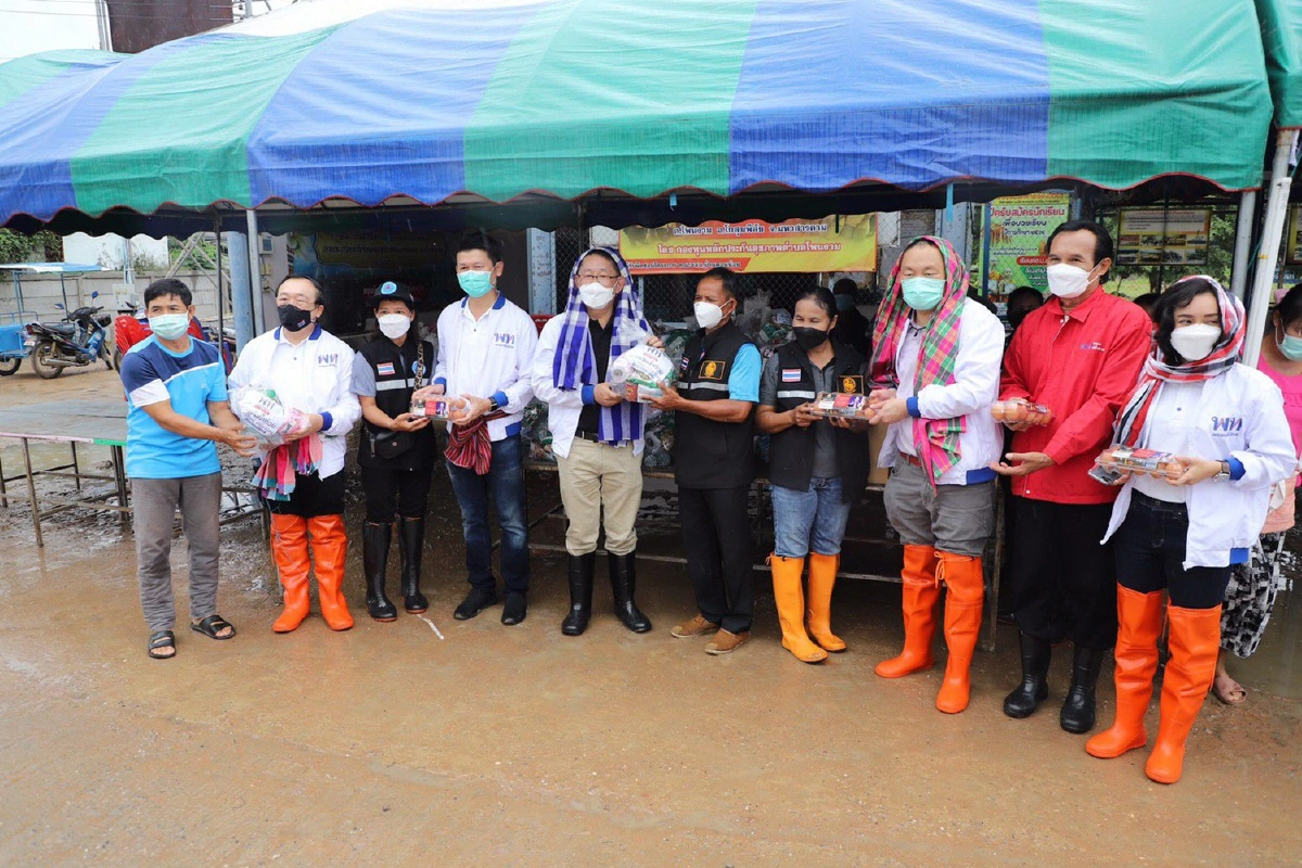 เพื่อไทยชี้ทหารยึดอำนาจทำประเทศแช่แข็งจมท่วมซ้ำซาก