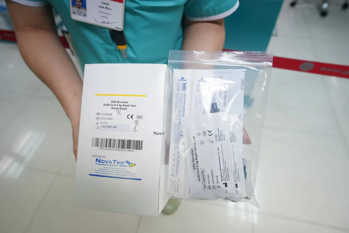 อภ.เปิดขายชุดตรวจATKราคา40บาทวันแรก คนแห่ซื้อล้น