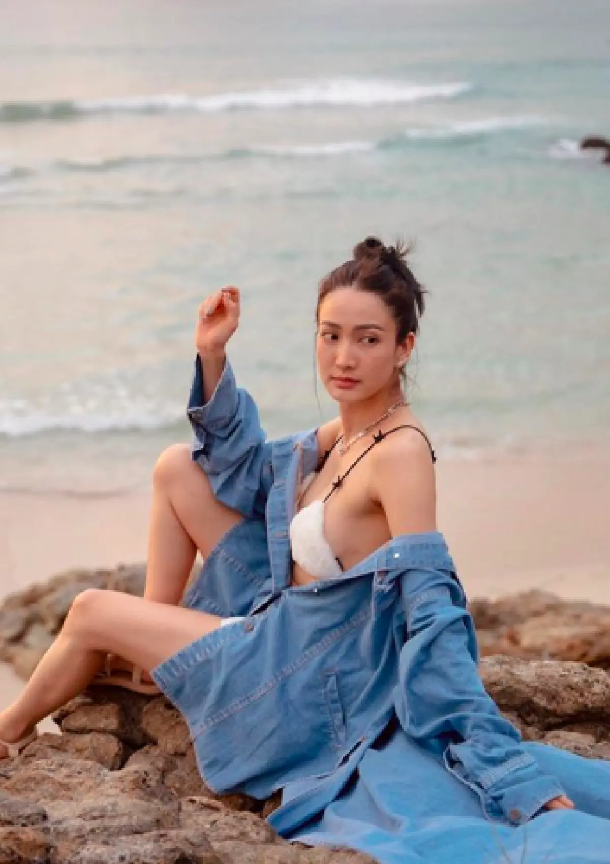 “แต้ว ณฐพร” นุ่งบิกินี่อวดกล้ามหน้าท้องสุดปั๊วะ งานนี้เซ็กซี่ได้แฟนมาคุม!