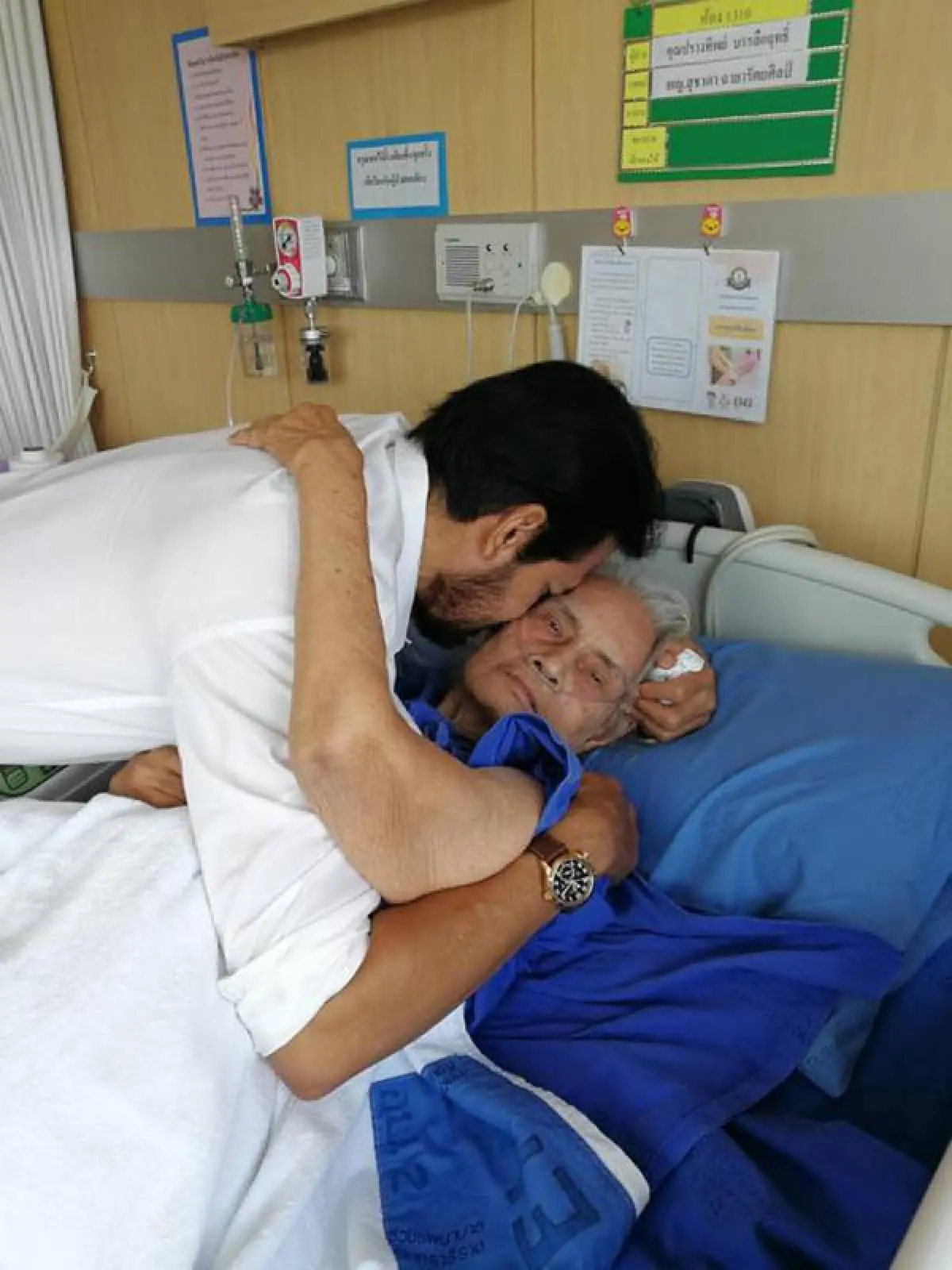 “ท็อป-ไทด์” สูญเสีย "คุณแม่ปรางทิพย์" ในวัย 85 ปี ด้วยโรคชรา