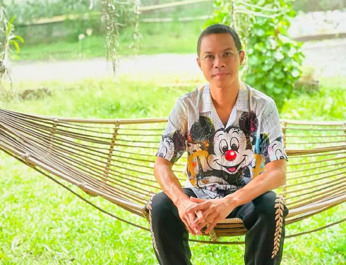 รวมความเห็นดราม่าเรื่อง “หนึ่ง จักรวาล” ที่แสดงความรักต่อลูกสาววัย 9 ขวบ 