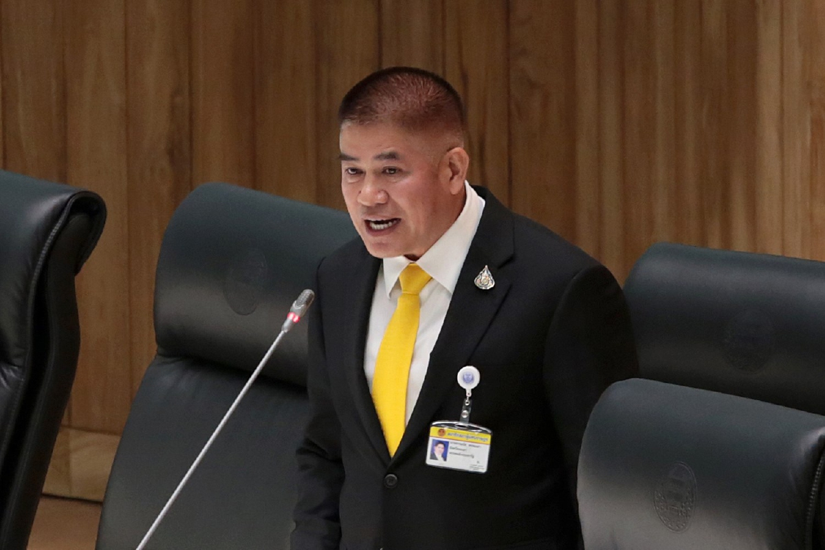 "ธรรมนัส"ไม่หวั่นกระแสปลด! ลั่นให้ที่ประชุมกรรมการบริหารพปชร.ตัดสิน "ธรรมนัส"ไม่หวั่นกระแสปลด! ลั่นให้ที่ประชุมกรรมการบริหารพปชร.ตัดสิน