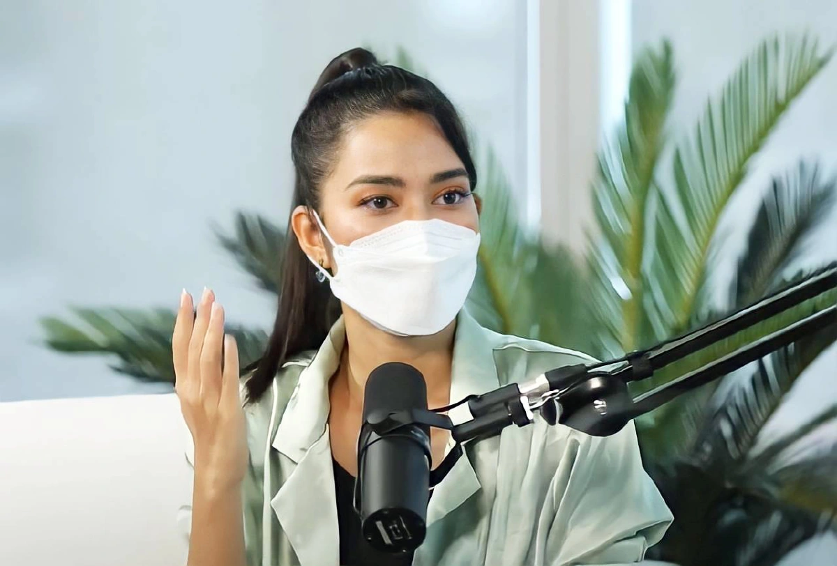 ล้วงลึกเรื่องลับ "ติช่า กันติชา" และปมในใจระหว่างเธอกับพ่อเลี้ยง