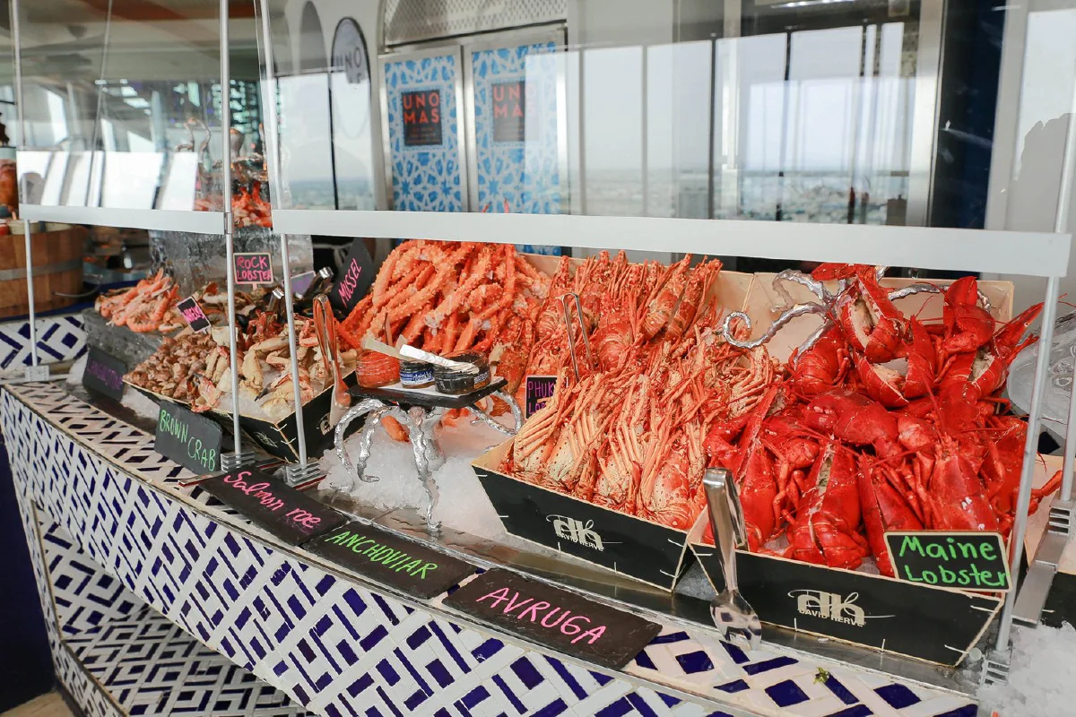 กลับมาอีกครั้งกับตำนานบุฟเฟ่ต์แชมเปญบรั้นช์สุดพรีเมียม ณ ห้องอาหารอูโนมาส