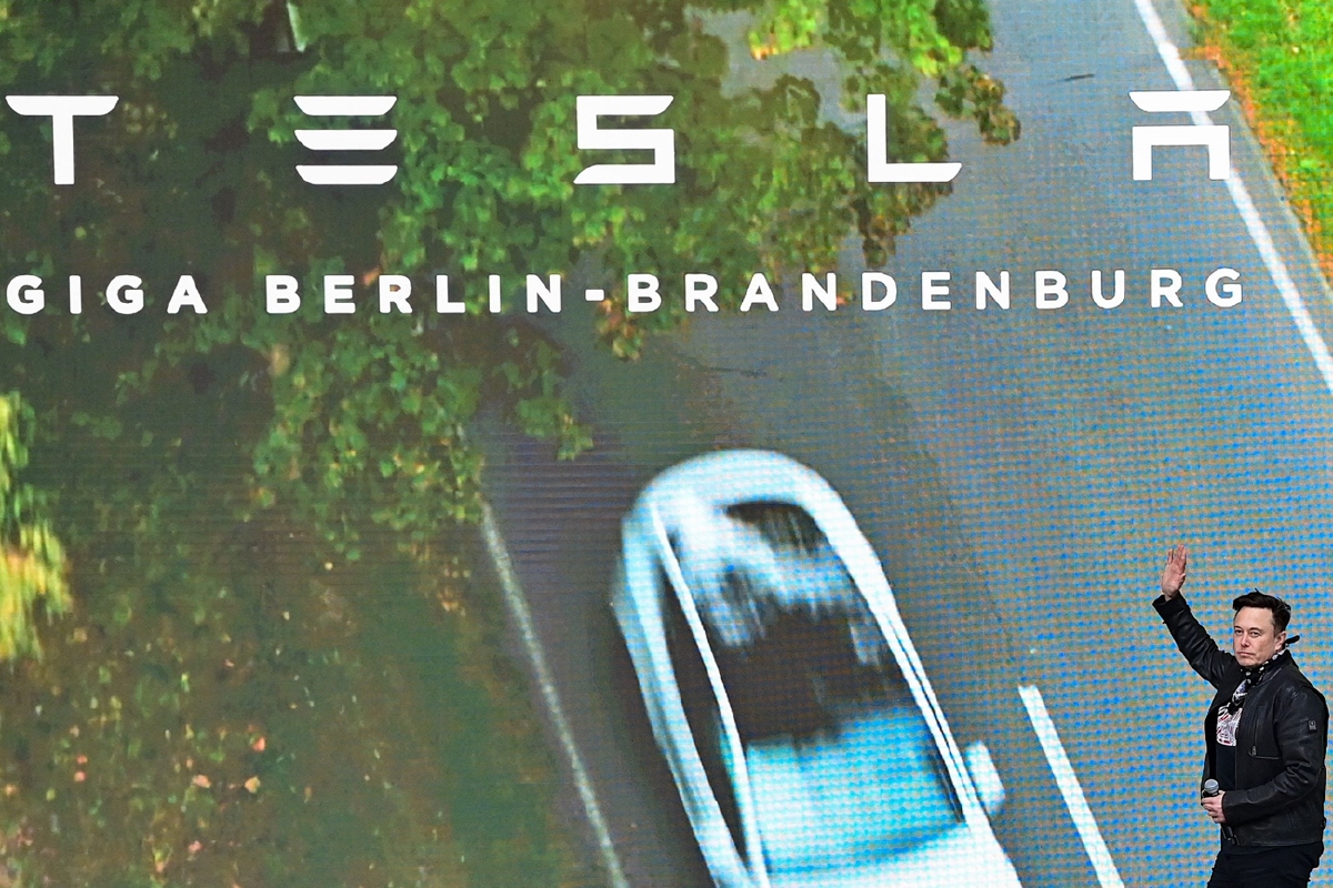 ผลโพลมาแล้ว ชาว Twitter แนะ Musk ขายหุ้น Tesla 10% ผลโพลมาแล้ว ชาว Twitter แนะ Musk ขายหุ้น Tesla 10%