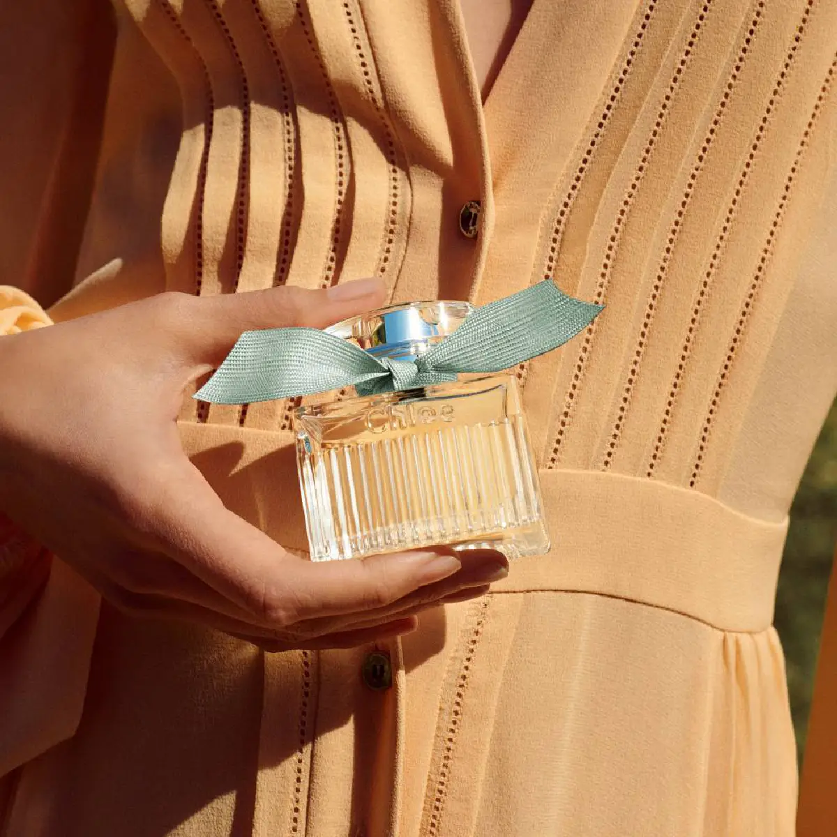 ซิกเนเจอร์คอลเลคชั่นกับความหรูหราครั้งใหม่ Chloe Eau de Parfum Naturelle 