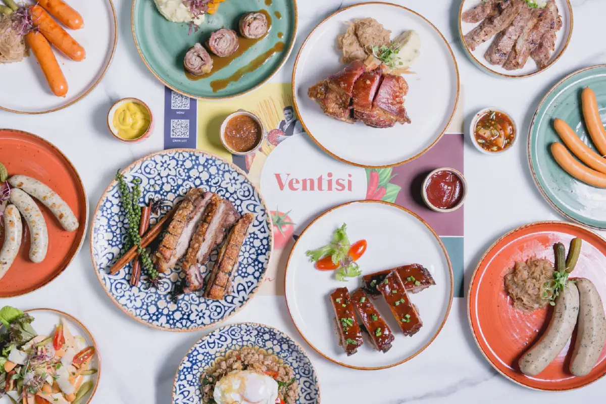 แจกพิกัดความอร่อยอิ่มไม่อั้น กับบุฟเฟ่ต์เนื้อหมูนานาชนิดและอาหารนานาชาติ ณ ห้องอาหารเวนติซี