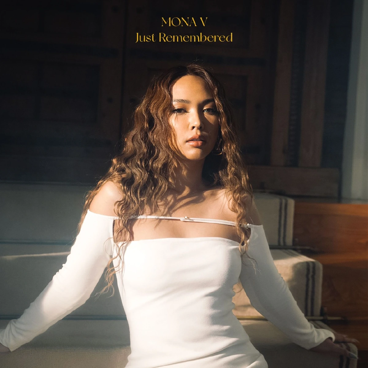 เปิดตัวแรง! “โมน่า วี” ศิลปินอาร์แอนด์บี ที่มีเสน่ห์ล้นชวนค้นหาตัวตน