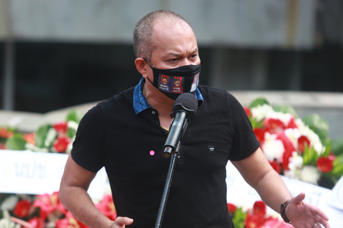 "ณัฐวุฒิ"ชี้คว่ำร่างรธน.ฉบับประชาชน เท่ากับปิดประตูทางออกจากวิกฤต "ณัฐวุฒิ"ชี้คว่ำร่างรธน.ฉบับประชาชน เท่ากับปิดประตูทางออกจากวิกฤต
