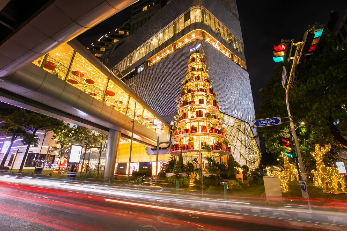 เริ่มแล้ว ‘คริสต์มาส พาร์ค’ ใจกลางเมือง กับช่วงเวลาที่วิเศษสุดในรอบปีและการเฉลิมฉลอง