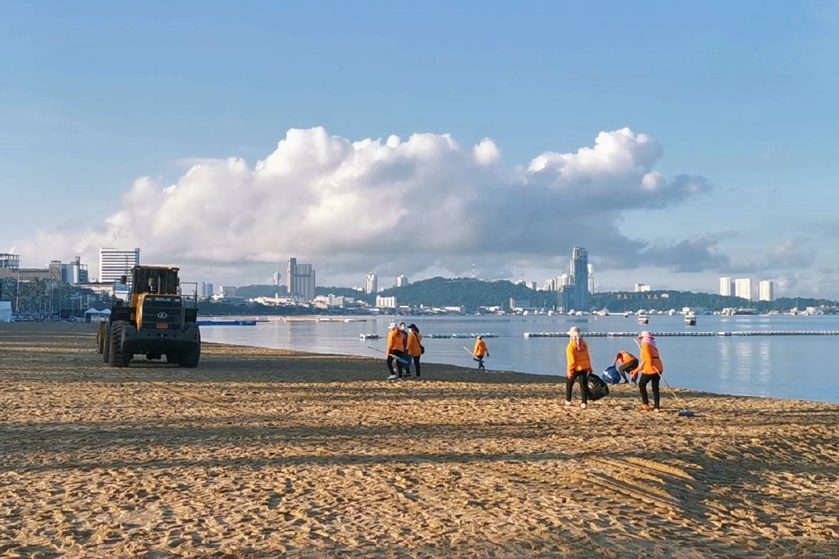 เมืองพัทยาเก็บเรียบ!ไร้กระทงเกลื่อนชายหาด เมืองพัทยาเก็บเรียบ!ไร้กระทงเกลื่อนชายหาด