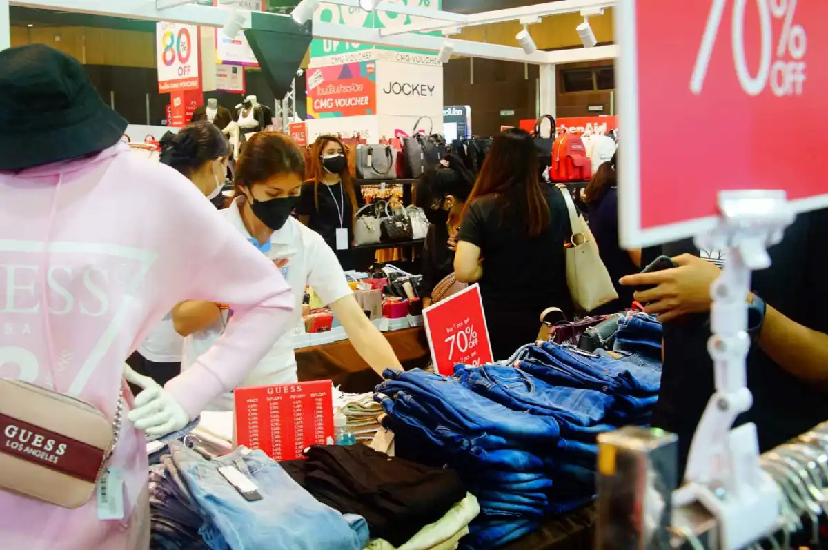 งานเซลส์แห่งปี BIGGEST SALE ยกทัพแบรนด์ดังในเครือ CMG ลดสูงสุด 80%