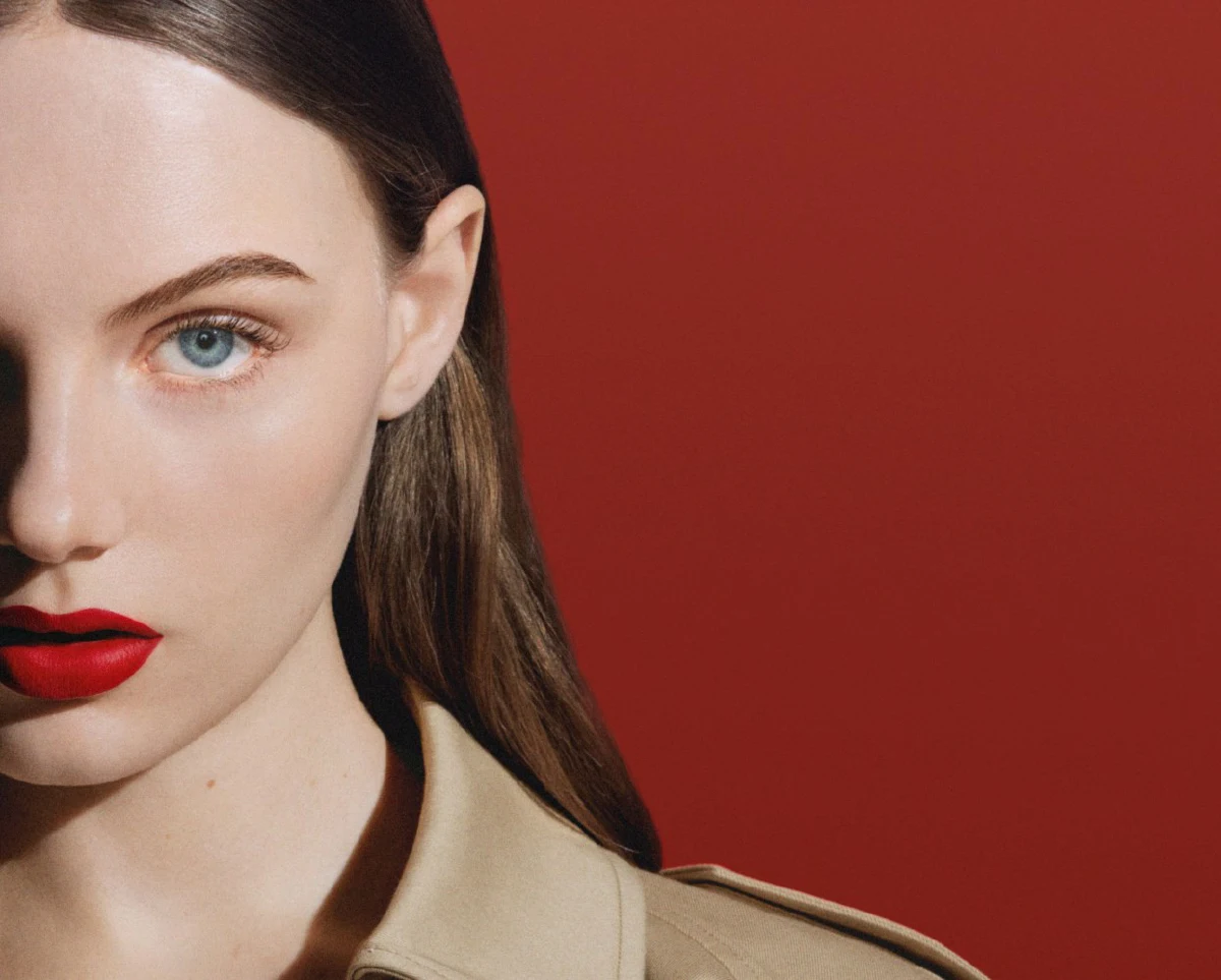 แมตช์ทุกลุค มั่นทุกสไตล์ กับ Burberry Kisses Matte 20 เฉดสี