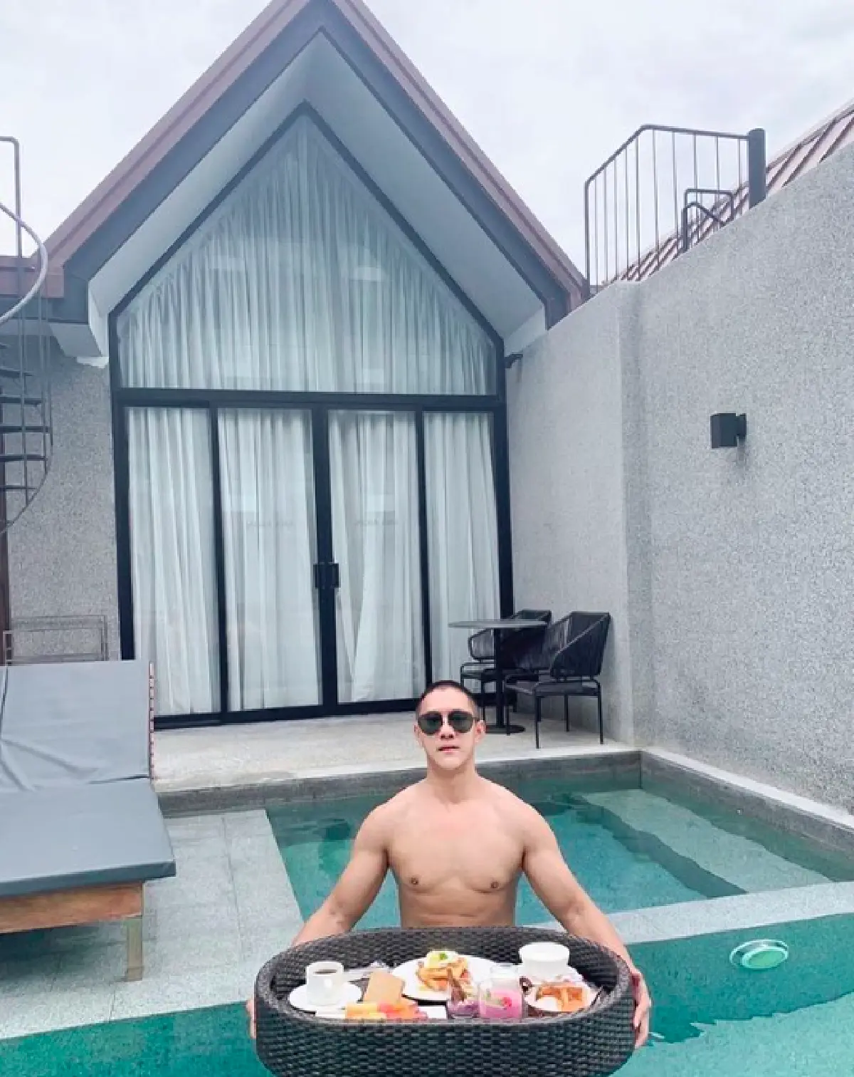 ส่องประวัติ “นาย ณภัทร” แฟนใหม่ของ “แพท ณปภา” น้องชาย “กัสจัง”