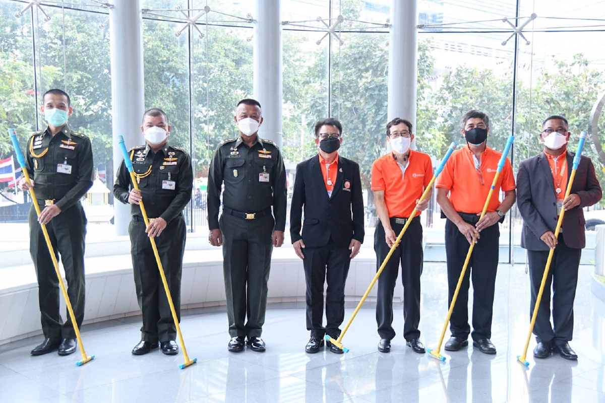 MEA มอบเครื่องตรวจสอบกระแสไฟฟ้ารั่ว 200 เครื่อง ใช้ช่วยเหลือเหตุน้ำท่วม MEA มอบเครื่องตรวจสอบกระแสไฟฟ้ารั่ว 200 เครื่อง ใช้ช่วยเหลือเหตุน้ำท่วม
