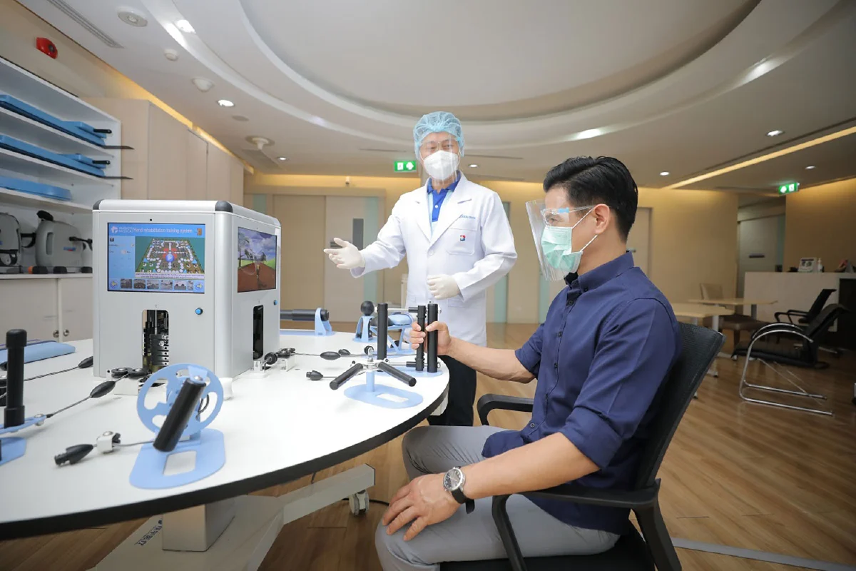 ฟื้นฟูสมรรถภาพร่างกายหลังจากการติดเชื้อ COVID-19 (Rehab Post COVID Program) 