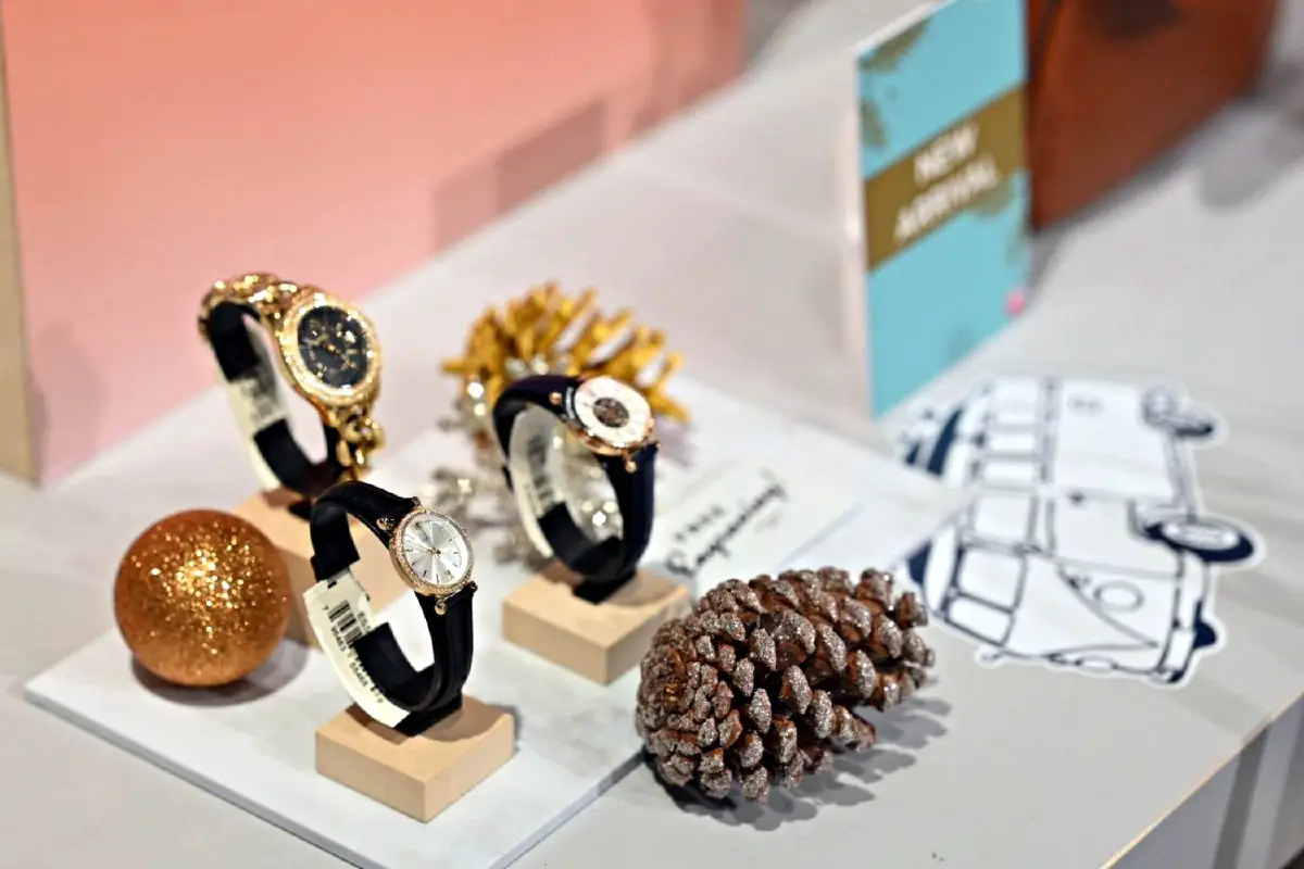 Fossil เฉลิมฉลองเทศกาลของขวัญ สนุกรื่นเริงก้บคอลเลคชั่นใหม่ในคอนเซ็ปต์ Gift Destination