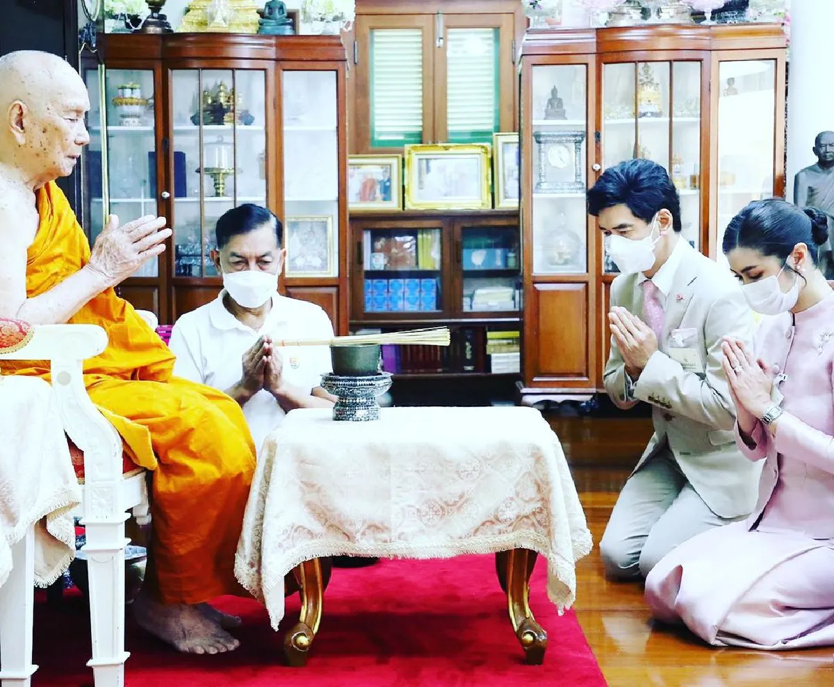 มงคลวันเกิดวันเกิด! "จ๊ะจ๋า” ควงสามี “จิ๊บ วสุ" เข้าเฝ้าสมเด็จพระสังฆราชฯ รับพร