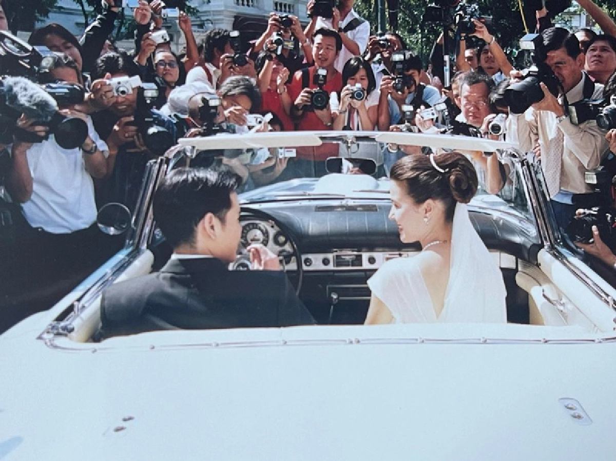  “เป็ก สัณณ์ชัย” ย้อนภาพ 16 ปีที่แล้ว วันแต่งงาน “ธัญญ่า” หวานไม่เปลี่ยนเลย