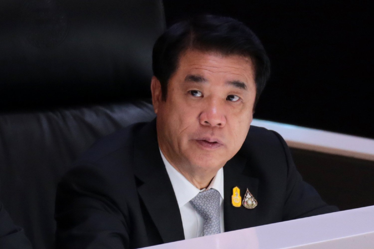 "สุริยะ"ยันเลือกตั้งครั้งหน้า "สามมิตร" อยู่กับพลังประชารัฐ "สุริยะ"ยันเลือกตั้งครั้งหน้า "สามมิตร" อยู่กับพลังประชารัฐ