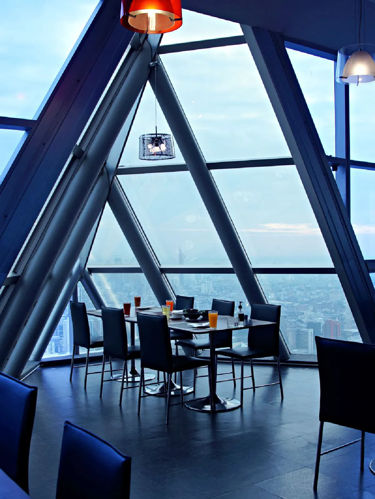 เวลคั่มแบ็ค! #StayandDine @Baiyoke Sky Hotel เสพความสุขบนความสูง