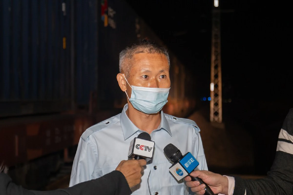 เปิดศักราชใหม่โลจิสติก รถไฟสินค้าจีน-ลาวขบวนแรกถึงเวียงจันทน์แล้ว