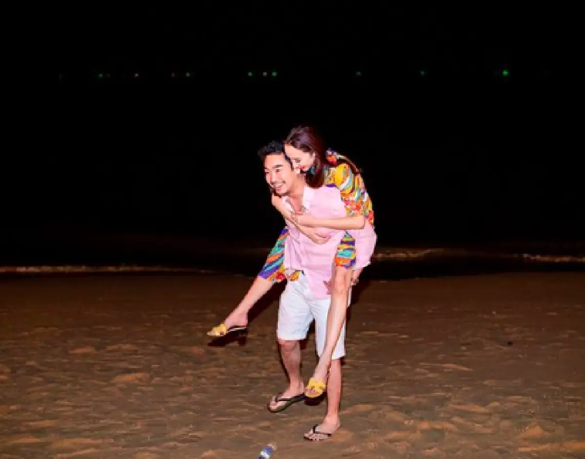 “ไฮโซพก” อวยพรวันเกิด “อั้ม” กับภาพหวานแบกขี่หลังมา 4 ปีแล้วนะ 