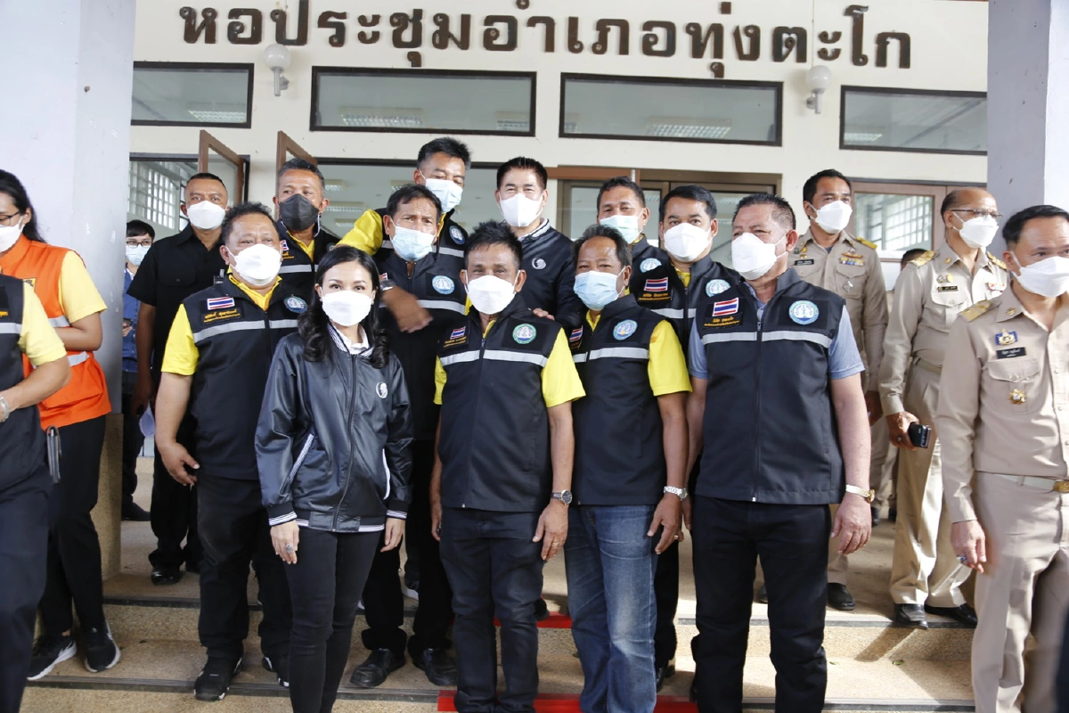 บิ๊กป้อมขยับรุกใต้ควง'ธรรมนัส-นฤมล'ลุย'ชุมพร-สุราษฎร์'สั่งเยียวยาผลกระทบน้ำท่วม