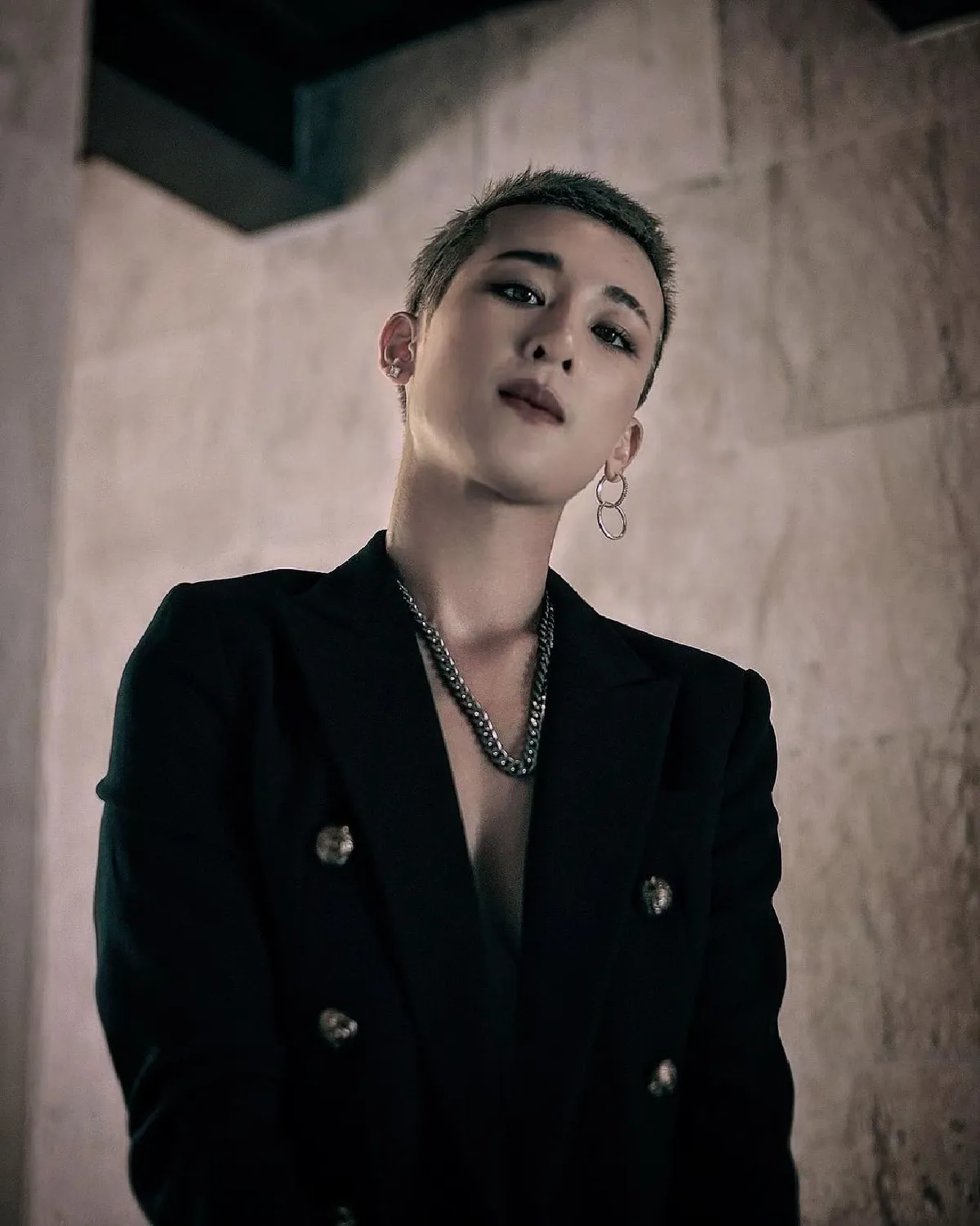  “แตงกวา” อดีตภรรยา “เอ พศิน” กับลุคล่าสุดกร้าวใจ หล่อไม่มีพักไปเลย! 