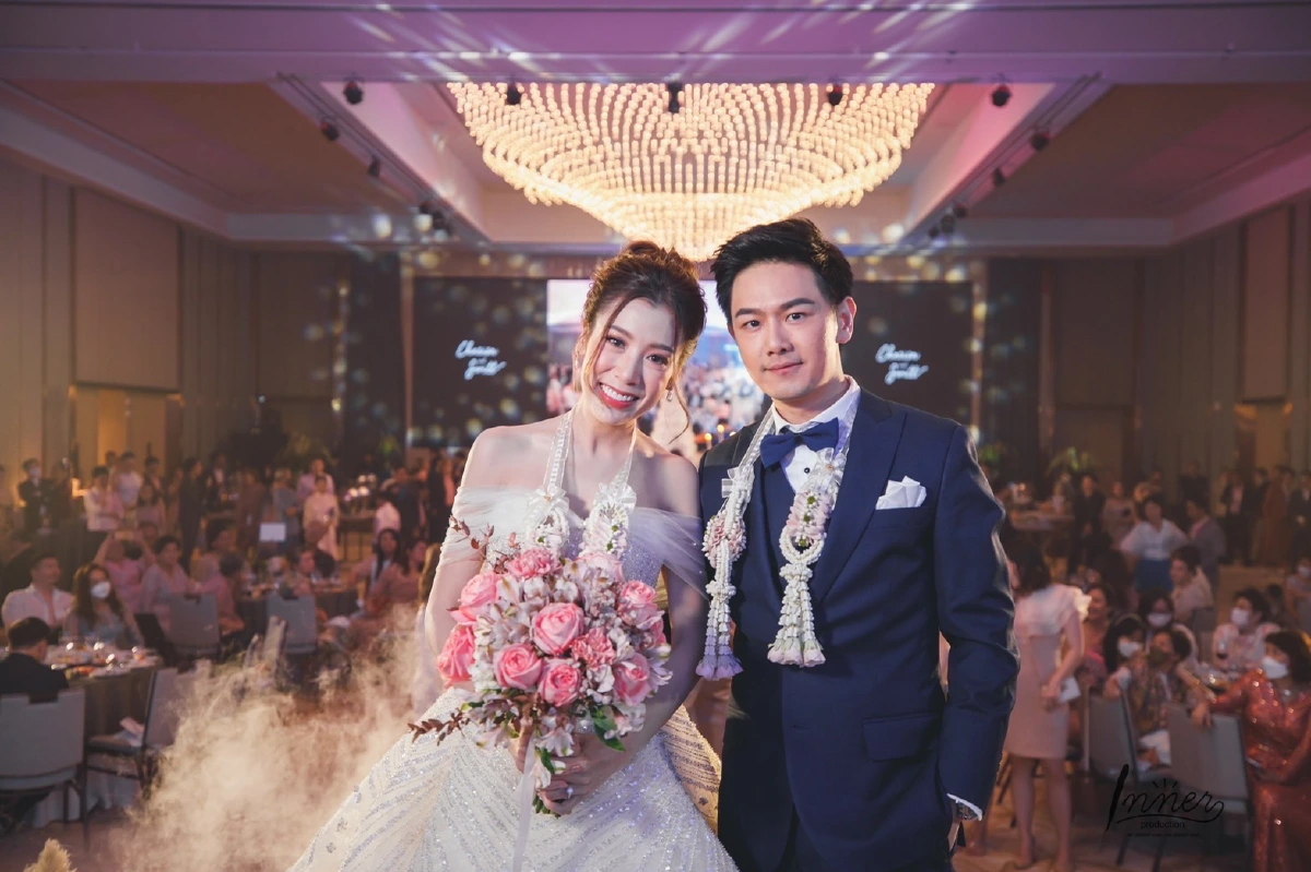 พี่น้องผู้ประกาศข่าวช่อง 7HD ร่วมยินดี “กาย สวิตต์” วิวาห์หวาน