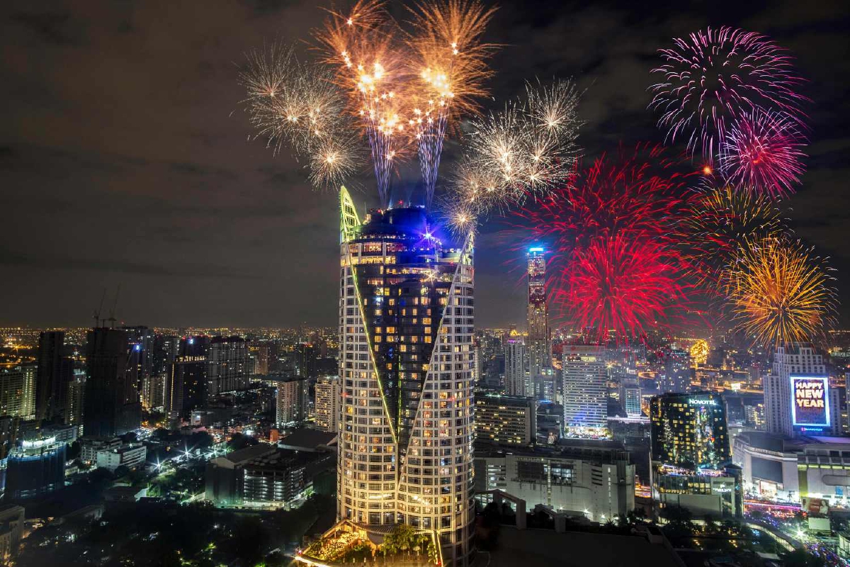 จุดเช็คอินสุดเก๋ พร้อมดินสุดเนอร์หรูในค่ำคืนนับถอยหลังเริ่มต้นปีใหม่ ณ ห้องอาหารเรดสกาย จุดเช็คอินสุดเก๋ พร้อมดินสุดเนอร์หรูในค่ำคืนนับถอยหลังเริ่มต้นปีใหม่ ณ ห้องอาหารเรดสกาย