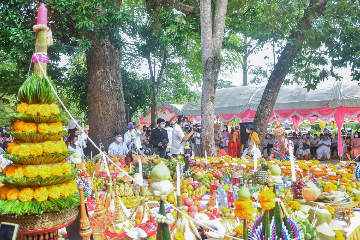 ประมวลภาพฉลองมโนราห์มรดกโลกทั่วใต้ยินดี