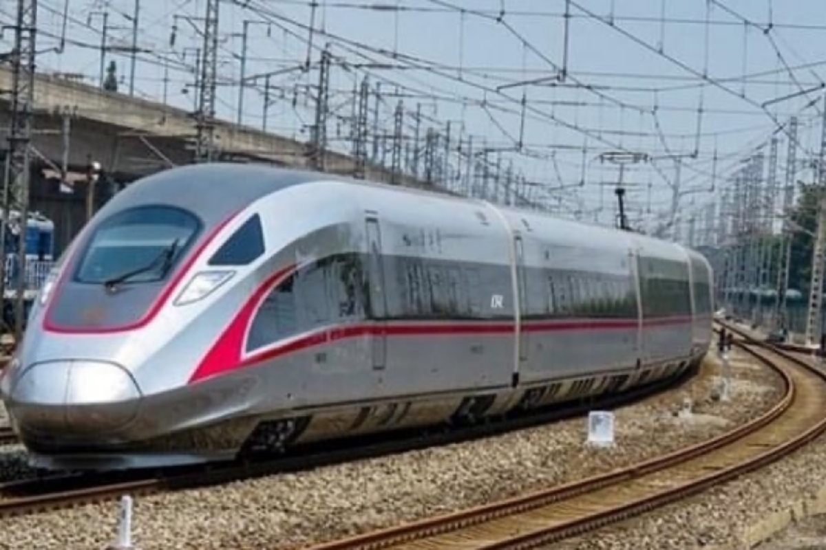เกษตรฯ โต้ข่าวยังไม่มีสินค้าเกษตรเส้นทางรถไฟจีน-ลาว ทะลักไทย กำชับแผนป้องรัดกุม เกษตรฯ โต้ข่าวยังไม่มีสินค้าเกษตรเส้นทางรถไฟจีน-ลาว ทะลักไทย กำชับแผนป้องรัดกุม