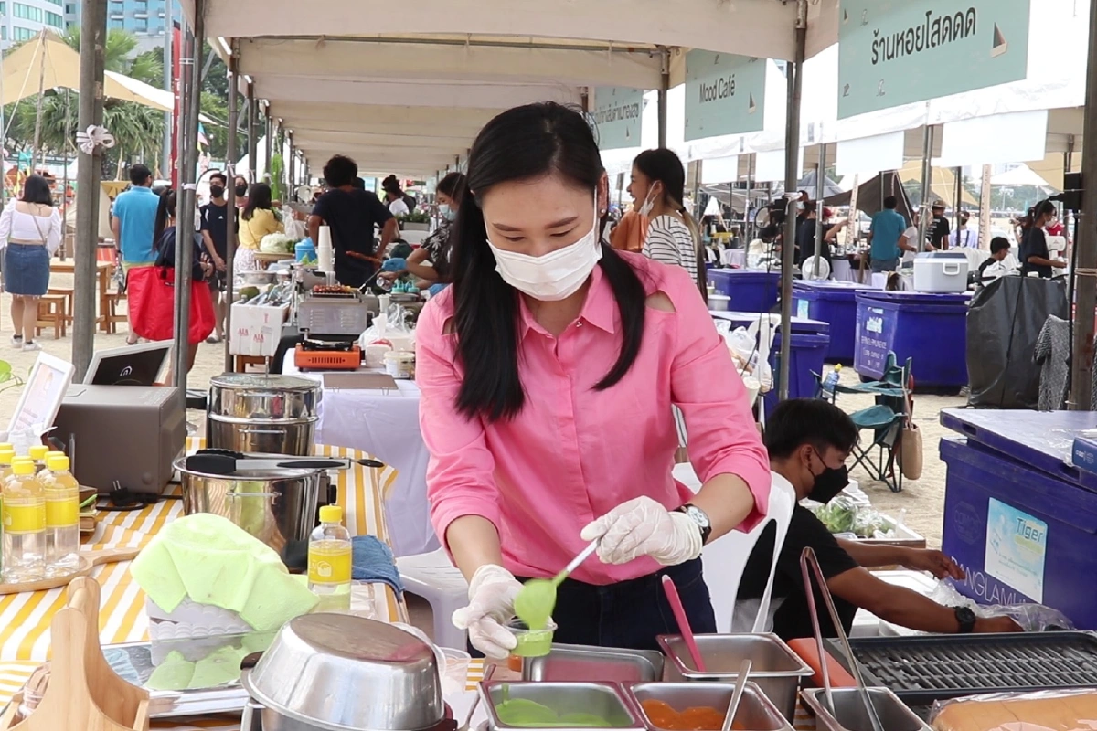 ครั้งแรกในไทย พัทยาจัดงานกาแฟริมชายหาด