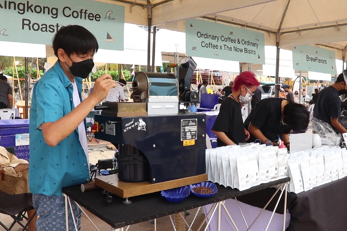 ครั้งแรกในไทย พัทยาจัดงานกาแฟริมชายหาด