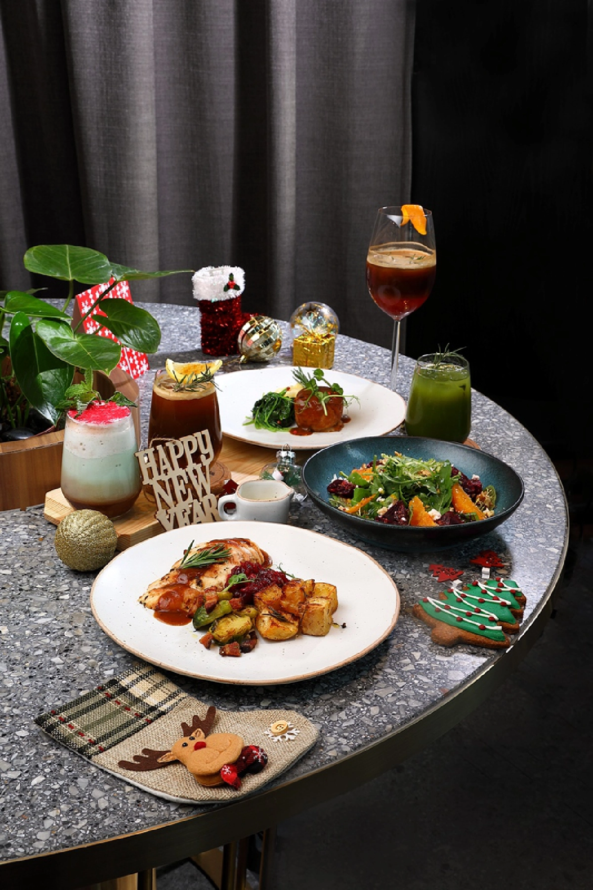 ต้อนรับเทศกาลแห่งความสุข ด้วยเมนูเครื่องดื่มและขนมหวานสุดพิเศษ จาก 'เดอะ คอฟฟี่ อะคาเดมิคส์'