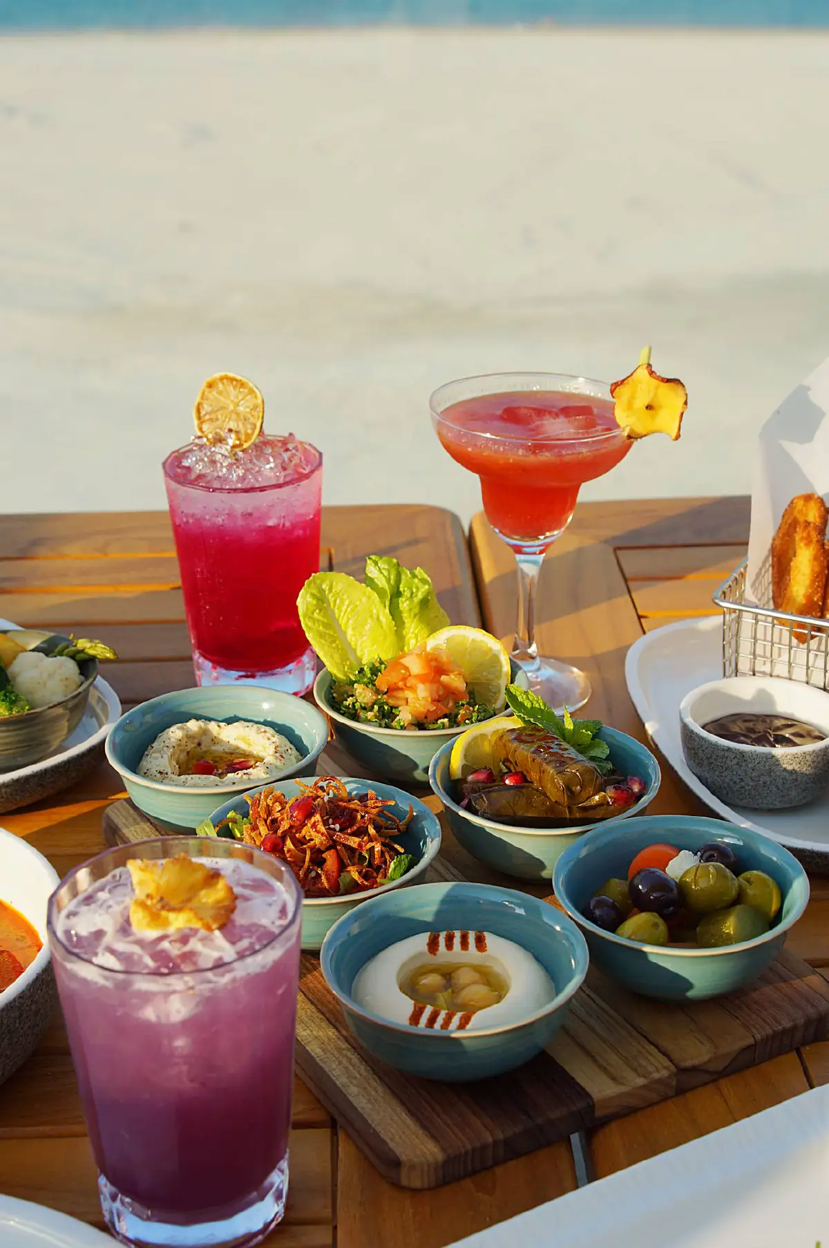 รีวิวรีสอร์ทหรูริมทะเลเกาะเดียรา 'เซ็นทารา มิราจ บีช รีสอร์ท ดูไบ' ความอัศจรรย์ในธีมผจญภัยที่รอให้ไปสัมผัส