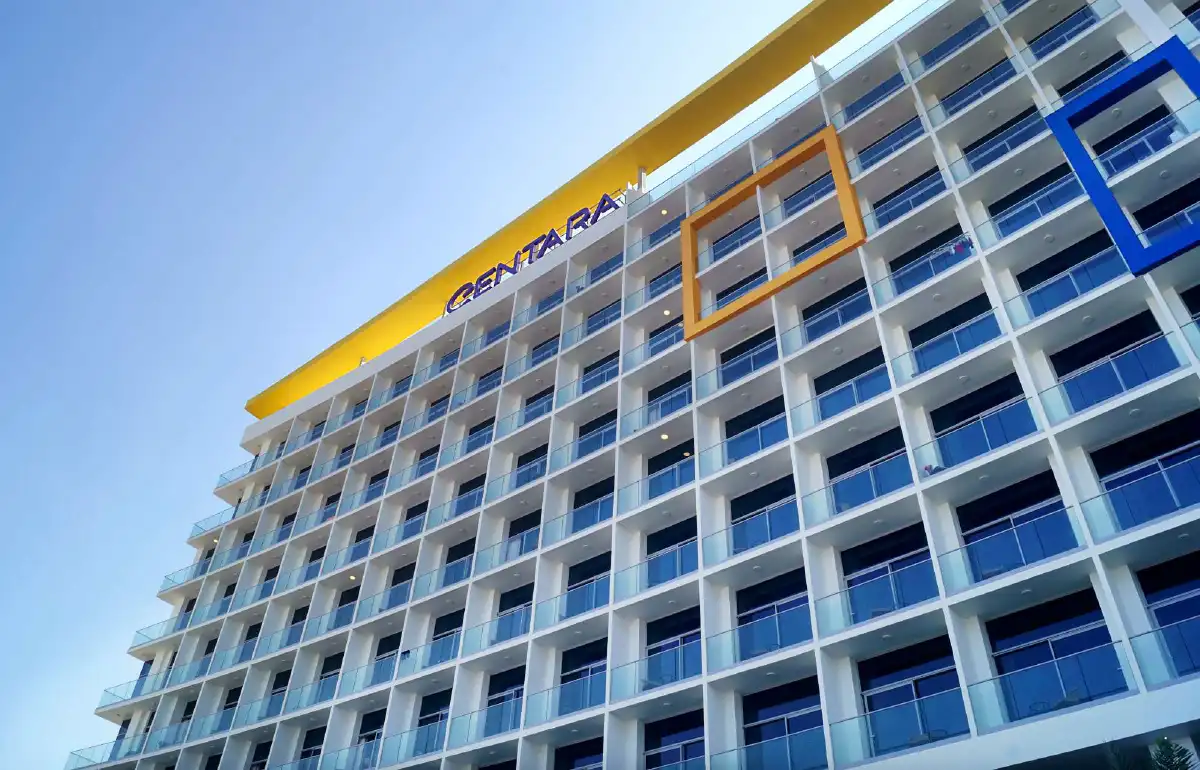 รีวิวรีสอร์ทหรูริมทะเลเกาะเดียรา 'เซ็นทารา มิราจ บีช รีสอร์ท ดูไบ' ความอัศจรรย์ในธีมผจญภัยที่รอให้ไปสัมผัส