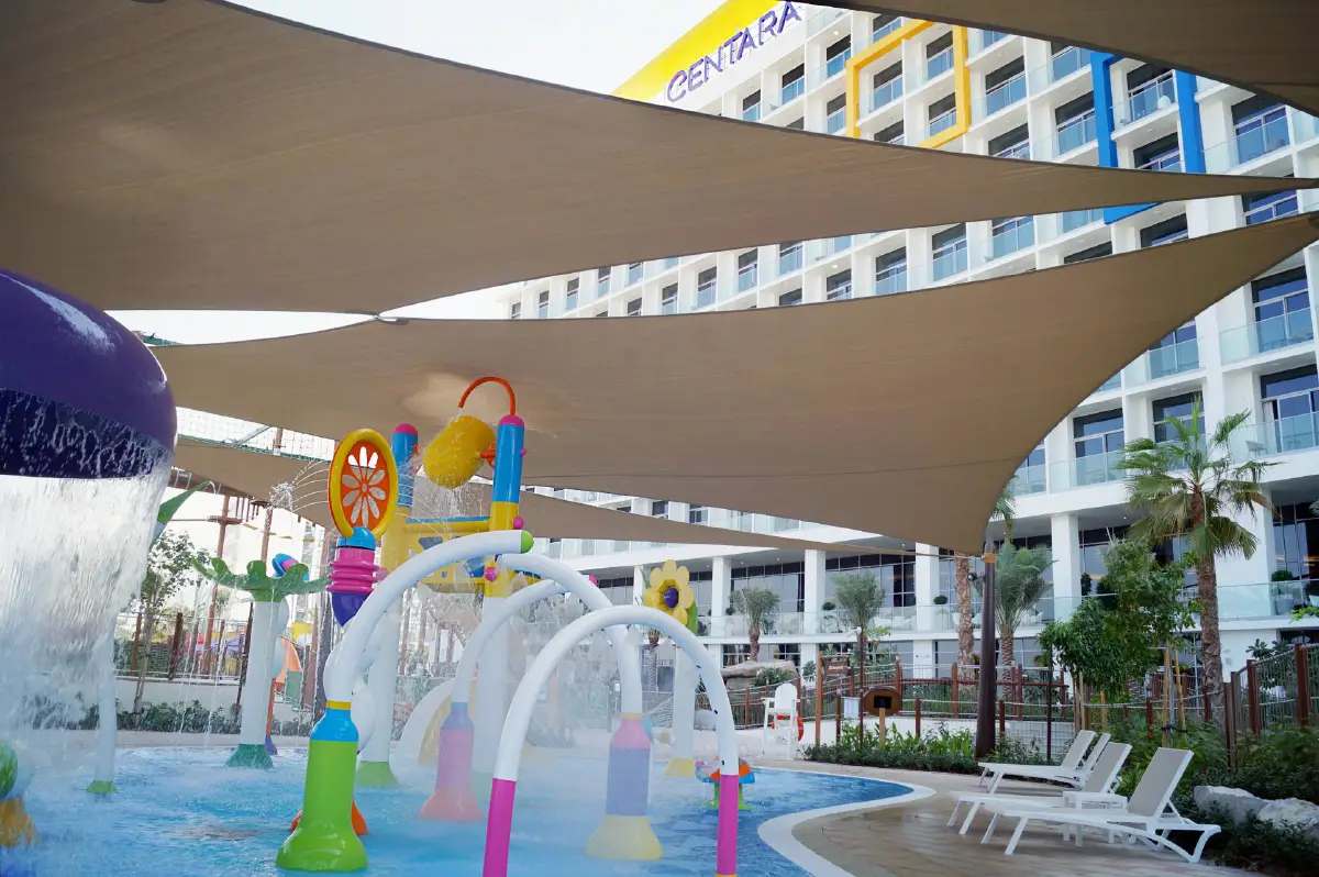 รีวิวรีสอร์ทหรูริมทะเลเกาะเดียรา 'เซ็นทารา มิราจ บีช รีสอร์ท ดูไบ' ความอัศจรรย์ในธีมผจญภัยที่รอให้ไปสัมผัส