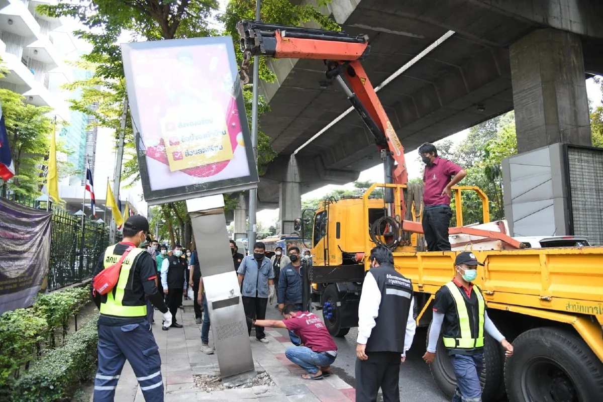 กทม.รื้อแท่นน้ำประปาดื่มได้400จุดทั่วกรุงคืนพื้นที่ทางเท้า