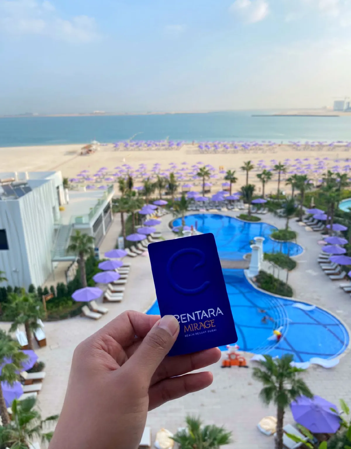 รีวิวรีสอร์ทหรูริมทะเลเกาะเดียรา 'เซ็นทารา มิราจ บีช รีสอร์ท ดูไบ' ความอัศจรรย์ในธีมผจญภัยที่รอให้ไปสัมผัส