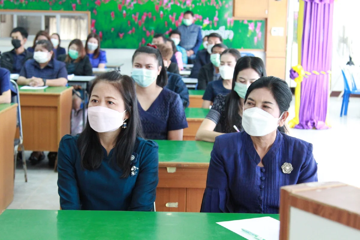 สำนักงาน กศน.จังหวัดชัยภูมิ ได้ดำเนินโครงการประชุมเชิงปฏิบัติการสร้างเครื่องมือวัดผลและประเมินผลสัมฤทธิ์ทางการเรียน 