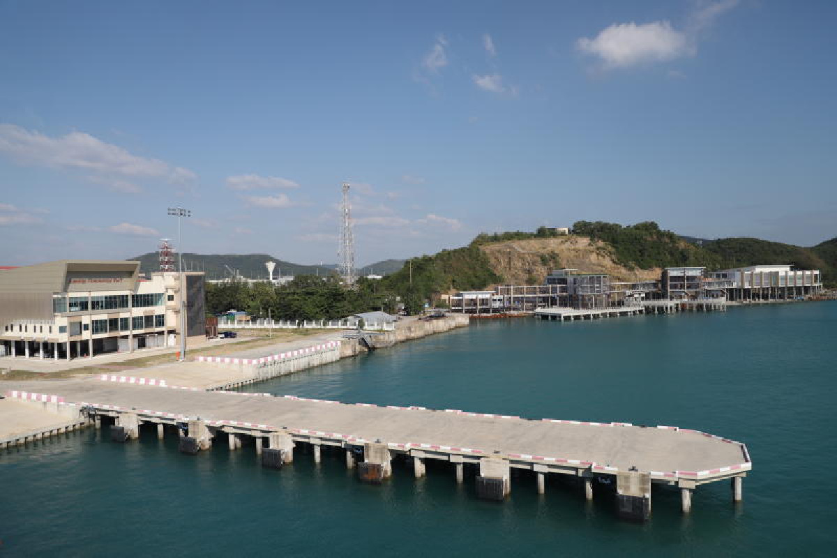 ที่อยู่อาศัยใน EEC หงอย 9 เดือนแรก หดตัวลงอย่างชัดเจน ที่อยู่อาศัยใน EEC หงอย 9 เดือนแรก หดตัวลงอย่างชัดเจน