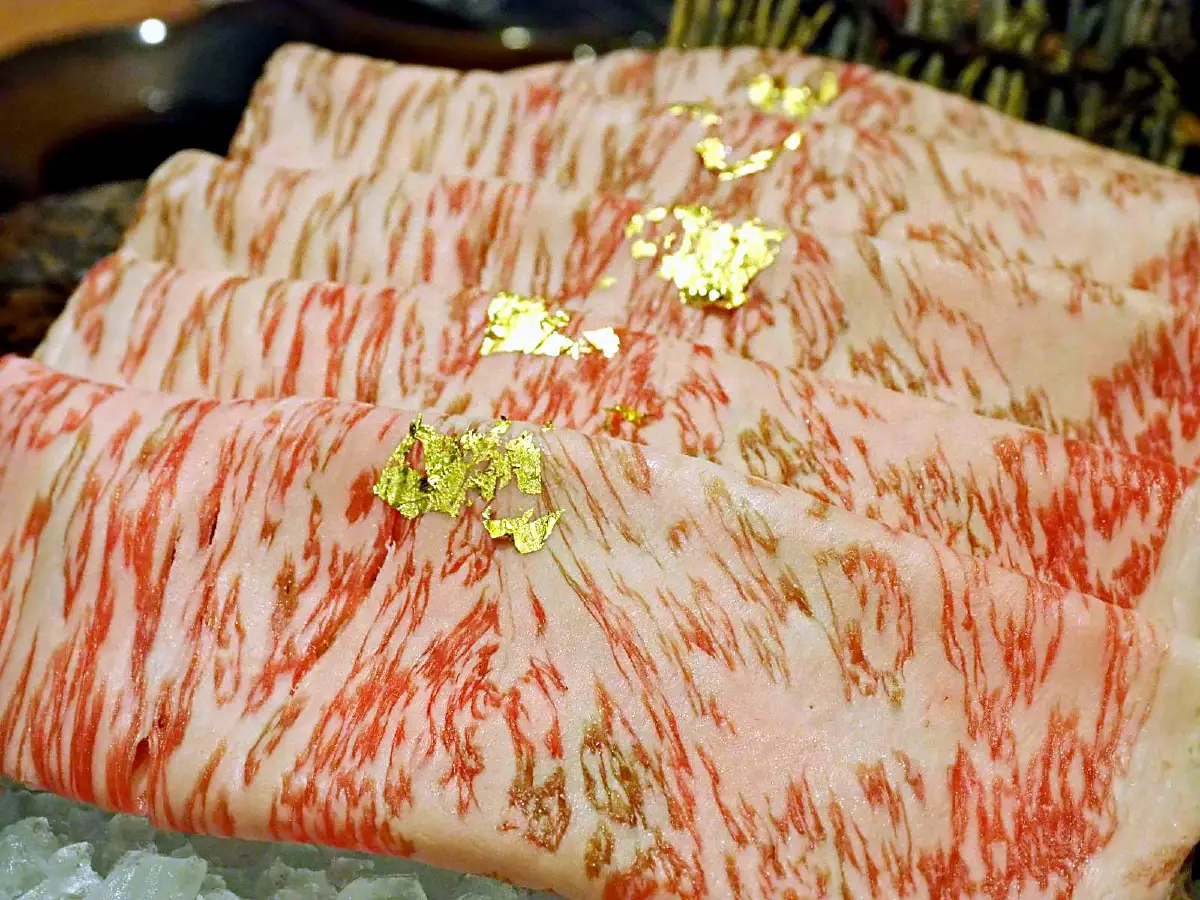 ความสุขพร้อมกิน Yuzu Suki สุกี้ยากี้ญี่ปุ่นแท้ กับวัตถุดิบพรีเมี่ยมระดับโลก