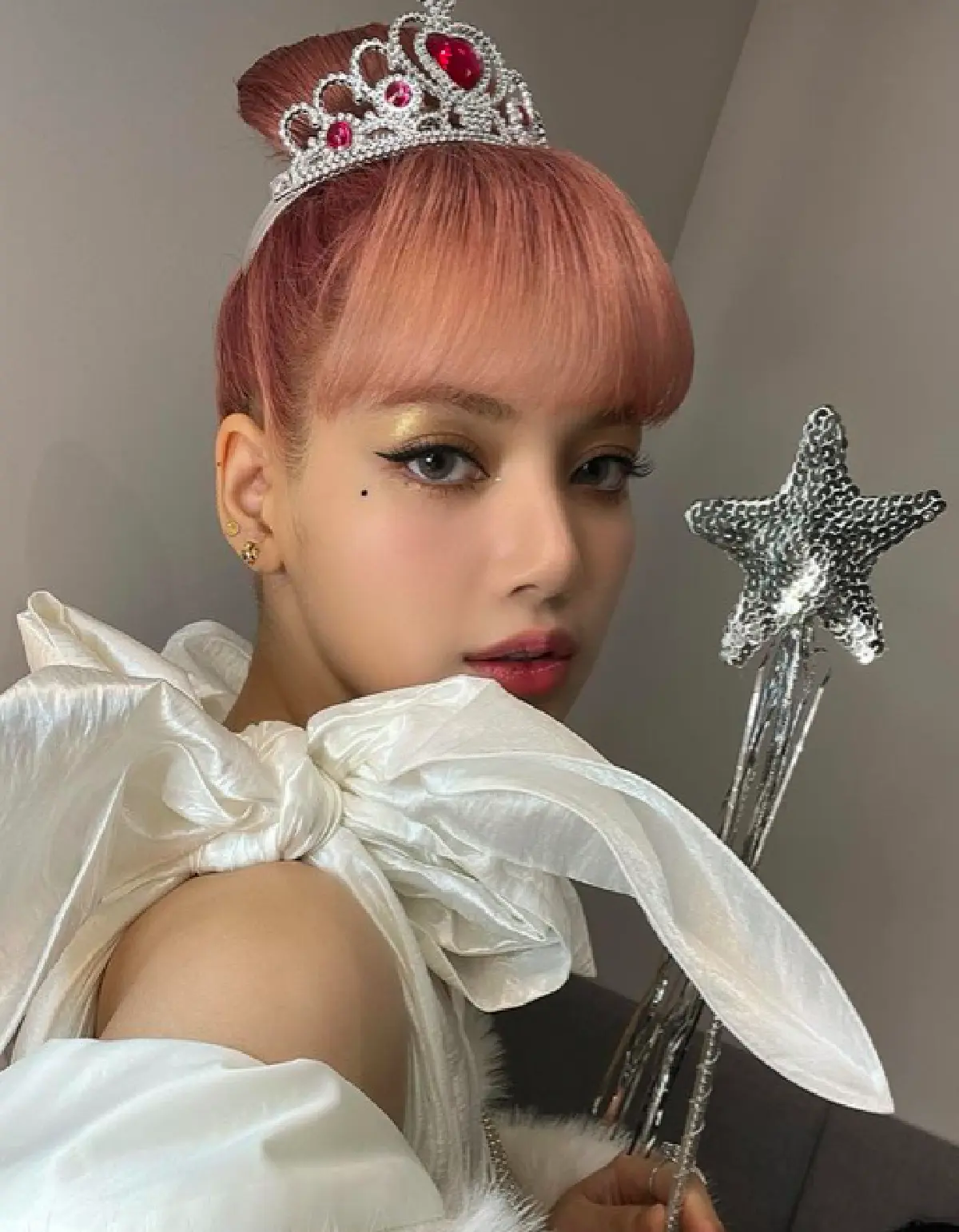 เปิดผลโหวต 10 อันดับ ผู้หญิงที่สวยที่สุดในโลกในปี 2021 