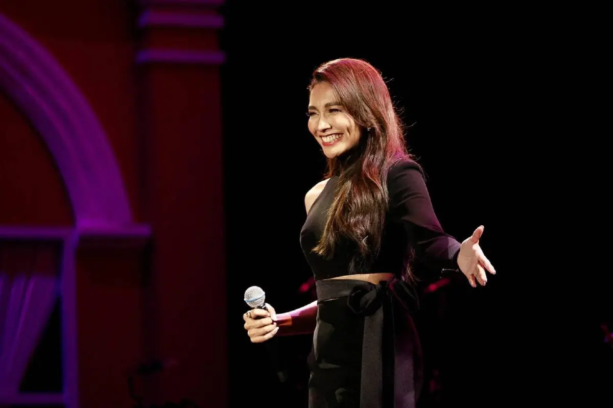 ทีมงานแจงแล้ว! หลังมีภาพ “แก้ม วิชญาณี” ร้องเพลงเคาต์ดาวน์ที่ภูเก็ต แต่ไม่มีคนดู